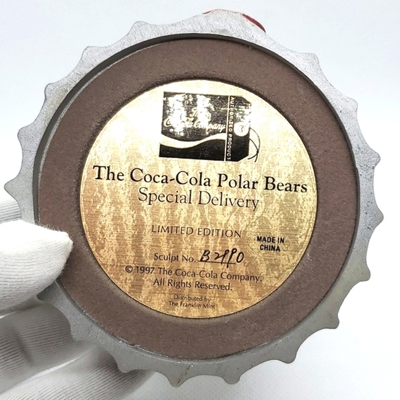 Coca-Cola Polar Bears Special Delivery Domed Globe Limited Edition Frank… - Picture 15 of 16